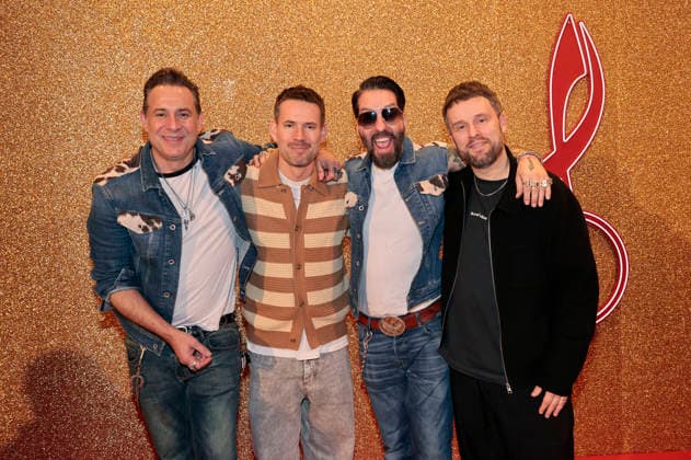 Sascha Vollmer, Johannes Strate, Alec Völkel and Kristoffer Hünecke at the 17 German Music Authors Award of GEMA 2026 at The Ritz Carlton Hotel Berlin, 26 02 2026 Foto:xS.xGabschx xFuturexImagex musikautorenpreis_6326