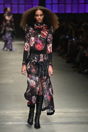 Milan, Milan Women s Fashion Week Fall Winter 2026 27 - Women s Fashion, Fall Winter 2026 27 - Roberto Cavalli fashion show - catwalk in the photo: model  Copyright: xSimonaxChiocciax xipa-agency.netx xFotosickix IPA_Agency_IPA72074256