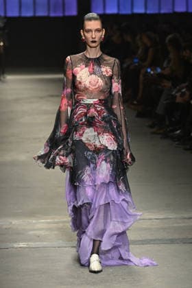 Milan, Milan Women s Fashion Week Fall Winter 2026 27 - Women s Fashion, Fall Winter 2026 27 - Roberto Cavalli fashion show - catwalk in the photo: model  Copyright: xSimonaxChiocciax xipa-agency.netx xFotosickix IPA_Agency_IPA72074257