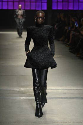 Milan, Milan Women s Fashion Week Fall Winter 2026 27 - Women s Fashion, Fall Winter 2026 27 - Roberto Cavalli fashion show - catwalk in the photo: model  Copyright: xSimonaxChiocciax xipa-agency.netx xFotosickix IPA_Agency_IPA72074186