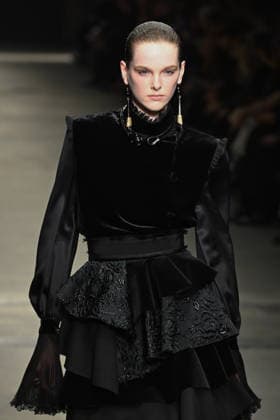 Milan, Milan Women s Fashion Week Fall Winter 2026 27 - Women s Fashion, Fall Winter 2026 27 - Roberto Cavalli fashion show - catwalk in the photo: model  Copyright: xSimonaxChiocciax xipa-agency.netx xFotosickix IPA_Agency_IPA72074102