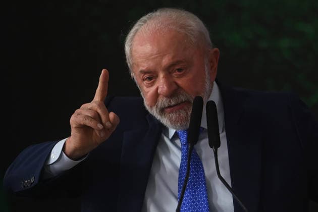 (260227) -- BRASILIA, Feb. 27, 2026 -- Brazilian President Luiz Inacio Lula da Silva speaks during the FIFA World Cup Trophy Tour ceremony at the Planalto Palace in Brasilia, Brazil, Feb. 26, 2026. (Photo by Xinhua) (SP)BRAZIL-BRASILIA-FOOTBALL-FIFA WORLD CUP TROPHY TOUR LucioxTavora 