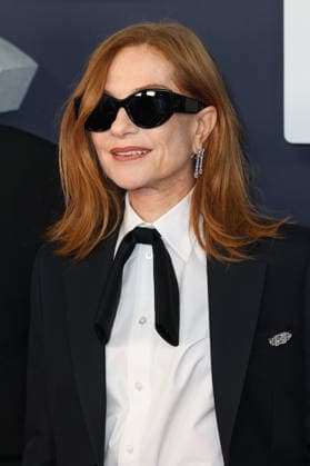 Arrivees sur le tapis rouge pour la 51eme ceremonie des CESAR a lOlympia Red carpet arrivals for the 51st CESAR Awards ceremony at Olympia Hall 453480 2026 02 26 Huppert, Isabelle  Copyright: xSebastienxFremontx xStarfacex STAR_453480_159