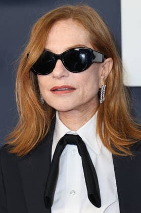 Arrivees sur le tapis rouge pour la 51eme ceremonie des CESAR a lOlympia Red carpet arrivals for the 51st CESAR Awards ceremony at Olympia Hall 453480 2026 02 26 Huppert, Isabelle  Copyright: xSebastienxFremontx xStarfacex STAR_453480_152