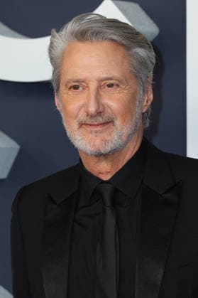 Arrivees sur le tapis rouge pour la 51eme ceremonie des CESAR a lOlympia Red carpet arrivals for the 51st CESAR Awards ceremony at Olympia Hall 453480 2026 02 26 de Caunes, Antoine  Copyright: xSebastienxFremontx xStarfacex STAR_453480_200