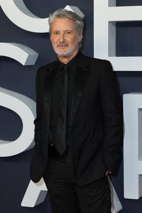 Arrivees sur le tapis rouge pour la 51eme ceremonie des CESAR a lOlympia Red carpet arrivals for the 51st CESAR Awards ceremony at Olympia Hall 453480 2026 02 26 de Caunes, Antoine  Copyright: xSebastienxFremontx xStarfacex STAR_453480_201