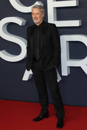 Arrivees sur le tapis rouge pour la 51eme ceremonie des CESAR a lOlympia Red carpet arrivals for the 51st CESAR Awards ceremony at Olympia Hall 453480 2026 02 26 de Caunes, Antoine  Copyright: xSebastienxFremontx xStarfacex STAR_453480_202