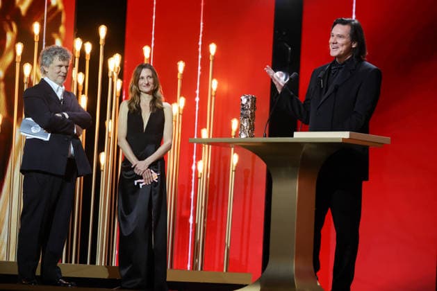La 51ème cérémonie des CESAR sur scène, à lOlympia 51st CESAR Awards ceremony takes place on Olympia Hall the stage 453479 2026 02 27 PARIS France Carrey, Jim Gondry, Michel Cottin, Camille  Copyright: xRomualdxMeigneuxx xStarfacex STAR_453479_038