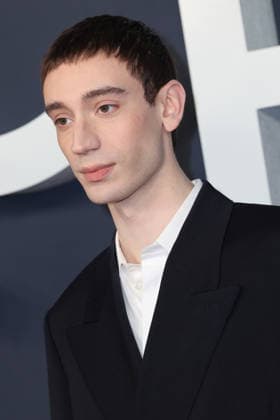 Arrivees sur le tapis rouge pour la 51eme ceremonie des CESAR a lOlympia Red carpet arrivals for the 51st CESAR Awards ceremony at Olympia Hall 453480 2026 02 26 Pellerin, Theodore  Copyright: xSebastienxFremontx xStarfacex STAR_453480_300