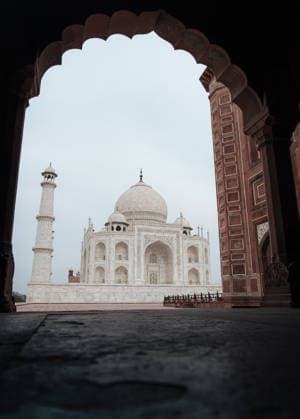 Majestic view of iconic Indian architectural marvel Capturing the iconic architecture of a Indian temple, this image showcases the intricate design and cultural significance of a majestic historical monument framed by an archway. Model Released ManuPousa_ID33601_1169754_027 Copyright: xManuxPousax RECORD DATE NOT STATED