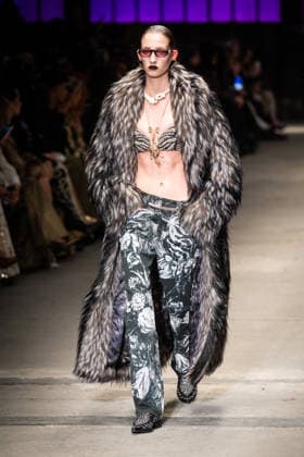 Roberto Cavalli fashion show during the Milan Fashion Week - Womenswear Fall Winter 2026 2027 in Milan, Italy, on 24 February 2026. A model walks the runway at Roberto Cavalli fashion show during the Milan Fashion Week - Womenswear Fall Winter 2026 2027 in Milan, Italy, on 24 February 2026., Credit:Stefano Costantino TTL Avalon Italy, Milan  Copyright: xStefanoxCostantinoxTTLx xAvalonx 1078565066