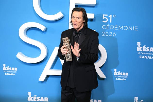 51st Cesar Ceremony Press Room Jim Carrey poses with the Honorary Cesar Award during the 51st Cesar Film Awards held at l Olympia on February 26, 2026, in Paris, France. Photo by Jerome Domine ABACAPRESS.COM Paris France  Copyright: xDominexJerome ABACAx