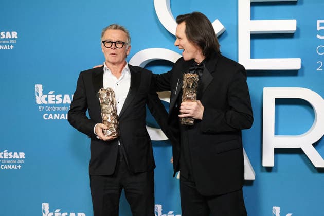 51st Cesar Ceremony Press Room Jim Carrey poses with the Honorary Cesar Award and Franck Dubosc during the 51st Cesar Film Awards held at l Olympia on February 26, 2026, in Paris, France. Photo by Jerome Domine ABACAPRESS.COM Paris France  Copyright: xDominexJerome ABACAx