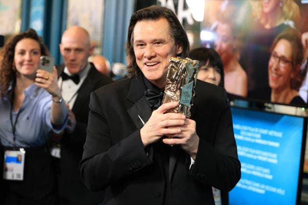 51st Cesar Ceremony Press Room Jim Carrey poses with the Honorary Cesar Award during the 51st Cesar Film Awards held at l Olympia on February 26, 2026, in Paris, France. Photo by Jerome Domine ABACAPRESS.COM Paris France  Copyright: xDominexJerome ABACAx