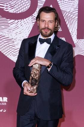 51st Cesar Awards - Fouquet s Dinner Laurent Lafitte posing upon arrival at the Gala Dinner following the 51st Cesar Awardsceremony, held at the iconic Fouquet’s restaurant in Paris on February 26, 2026. Photo byDavid Boyer ABACAPRESS.COM Paris France  Copyright: xBoyerxDavid ABACAx