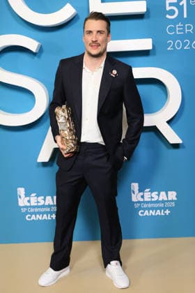 51st Cesar Ceremony Press Room Pierre Lottin poses with the Best Supporting Actor Cesar Award during the 51st Cesar Film Awards held at l Olympia on February 26, 2026, in Paris, France. Photo by Jerome Domine ABACAPRESS.COM Paris France  Copyright: xDominexJerome ABACAx