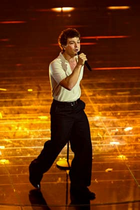 76th Italian Song Festival of Sanremo 3rd Evening Teatro Ariston - Sanremo, Italy Leo Gassmann 76th Italian Song Festival of Sanremo 3rd Evening Teatro Ariston - Sanremo, Italy 26th February 2026 SGPItalia id 134399_050 Not Exclusive  Copyright: xAlfonsoxCatalano SGPx