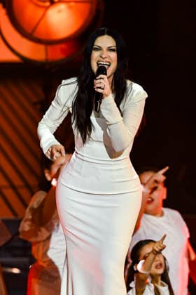 76th Italian Song Festival of Sanremo 3rd Evening Teatro Ariston - Sanremo, Italy Laura Pausini 76th Italian Song Festival of Sanremo 3rd Evening Teatro Ariston - Sanremo, Italy 26th February 2026 SGPItalia id 134399_050 Not Exclusive  Copyright: xAlfonsoxCatalano SGPx