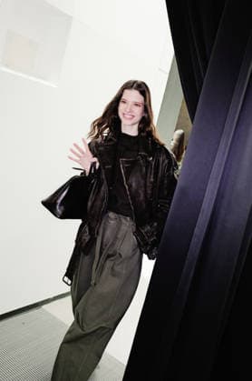 Milano Fashion Week - Women F W 26-27 Emporio Armani Men and Women Fashion Show Backstage Milan, Italy Milano Fashion Week - Women F W 26-27 Emporio Armani Men and Women Fashion Show Backstage Milan, Italy 26th February 2026 SGPItalia id 134511_004 * Not Exclusive  Copyright: xx