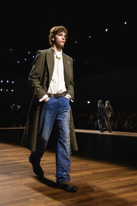 Milano Fashion Week - Women F W 26-27 Emporio Armani Men and Women Fashion Show Vibes Milan, Italy Milano Fashion Week - Women F W 26-27 Emporio Armani Men and Women Fashion Show Vibes Milan, Italy 26th February 2026 SGPItalia id 134511_002 * Not Exclusive  Copyright: xLorenzoxBaroncelli SGPx