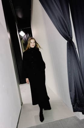 Milano Fashion Week - Women F W 26-27 Emporio Armani Men and Women Fashion Show Backstage Milan, Italy Milano Fashion Week - Women F W 26-27 Emporio Armani Men and Women Fashion Show Backstage Milan, Italy 26th February 2026 SGPItalia id 134511_004 * Not Exclusive  Copyright: xStefanoxGuindani SGPx