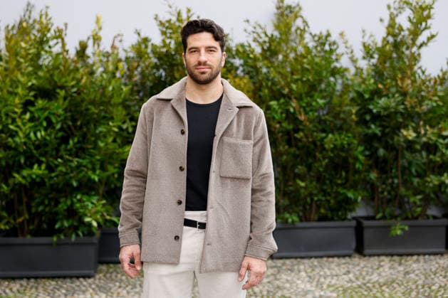Tod’s - Photocall - Milan Fashion Week - Womenswear Fall Winter 2026 2027 MILAN, ITALY - FEBRUARY 27: Alvise Rigo poses before the runway of Tod’s show during the Milan Fashion Week - Womenswear Fall Winter 2026 2027 on February 27, 2026 in Milan, Italy. Photo by Marco Piovanotto Abacapress.com  Copyright: xPiovanottoxMarco ABACAx