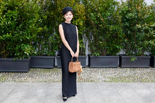 Tod’s - Photocall - Milan Fashion Week - Womenswear Fall Winter 2026 2027 MILAN, ITALY - FEBRUARY 27: guest poses before the runway of Tod’s show during the Milan Fashion Week - Womenswear Fall Winter 2026 2027 on February 27, 2026 in Milan, Italy. Photo by Marco Piovanotto Abacapress.com Milan Italy  Copyright: xPiovanottoxMarco ABACAx