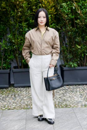 Tod’s - Photocall - Milan Fashion Week - Womenswear Fall Winter 2026 2027 MILAN, ITALY - FEBRUARY 27: guest poses before the runway of Tod’s show during the Milan Fashion Week - Womenswear Fall Winter 2026 2027 on February 27, 2026 in Milan, Italy. Photo by Marco Piovanotto Abacapress.com Milan Italy  Copyright: xPiovanottoxMarco ABACAx