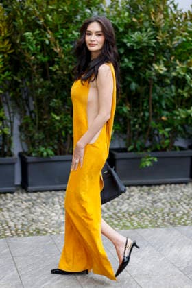 Tod’s - Photocall - Milan Fashion Week - Womenswear Fall Winter 2026 2027 MILAN, ITALY - FEBRUARY 27: Pia Wurtzbach poses before the runway of Tod’s show during the Milan Fashion Week - Womenswear Fall Winter 2026 2027 on February 27, 2026 in Milan, Italy. Photo by Marco Piovanotto Abacapress.com  Copyright: xPiovanottoxMarco ABACAx