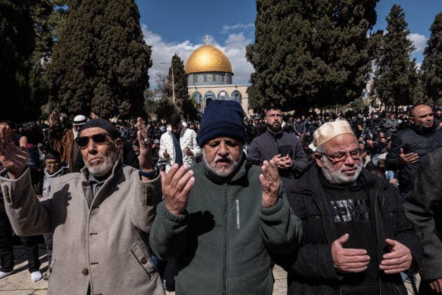 News Themen der Woche KW09 Second Friday prayer of Ramadan at Aqsa Mosque in Jerusalem JERUSALEM - FEBRUARY 27: Palestinian Muslims gather to perform the second Friday prayer of the holy month of Ramadan at Al-Aqsa Mosque in Jerusalem, on February 27, 2026. Mostafa Alkharouf Anadolu Jerusalem Israel. Editorial use only. Please get in touch for any other usage.  Copyright: x2026xAnadoluxMostafaxAlkharoufx