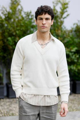 Tod’s - Photocall - Milan Fashion Week - Womenswear Fall Winter 2026 2027 MILAN, ITALY - FEBRUARY 27: Baptiste Giabiconi poses before the runway of Tod’s show during the Milan Fashion Week - Womenswear Fall Winter 2026 2027 on February 27, 2026 in Milan, Italy. Photo by Marco Piovanotto Abacapress.com  Copyright: xPiovanottoxMarco ABACAx