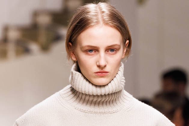 News - Tod s - Runway - Milan Fashion Week - Womenswear Fall Winter 2026 2027 A model walks the runway at the Tod s fashion show during the Milan Fashion Week - Womenswear Fall Winter 2026 2027 on February 27, 2026 in Milan, Italy. Photo: Cinzia Camela. Milan PAC Italy Copyright: xCinziaxCamelax xLiveMediax LPN_2317651