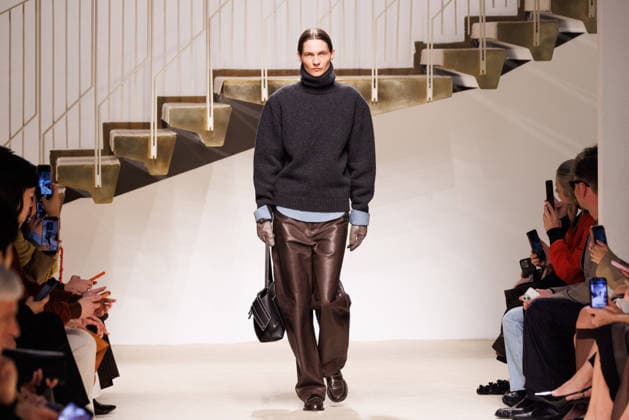 News - Tod s - Runway - Milan Fashion Week - Womenswear Fall Winter 2026 2027 A model walks the runway at the Tod s fashion show during the Milan Fashion Week - Womenswear Fall Winter 2026 2027 on February 27, 2026 in Milan, Italy. Photo: Cinzia Camela. Milan PAC Italy Copyright: xCinziaxCamelax xLiveMediax LPN_2317668