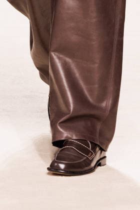 News - Tod s - Runway - Milan Fashion Week - Womenswear Fall Winter 2026 2027 A model (shoes detail) walks the runway at the Tod s fashion show during the Milan Fashion Week - Womenswear Fall Winter 2026 2027 on February 27, 2026 in Milan, Italy. Photo: Cinzia Camela. Milan PAC Italy Copyright: xCinziaxCamelax xLiveMediax LPN_2317684