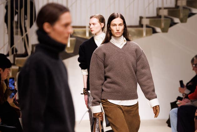 News - Tod s - Runway - Milan Fashion Week - Womenswear Fall Winter 2026 2027 A model walks the runway at the Tod s fashion show during the Milan Fashion Week - Womenswear Fall Winter 2026 2027 on February 27, 2026 in Milan, Italy. Photo: Cinzia Camela. Milan PAC Italy Copyright: xCinziaxCamelax xLiveMediax LPN_2317695