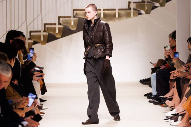News - Tod s - Runway - Milan Fashion Week - Womenswear Fall Winter 2026 2027 A model walks the runway at the Tod s fashion show during the Milan Fashion Week - Womenswear Fall Winter 2026 2027 on February 27, 2026 in Milan, Italy. Photo: Cinzia Camela. Milan PAC Italy Copyright: xCinziaxCamelax xLiveMediax LPN_2317725