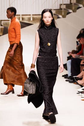 News - Tod s - Runway - Milan Fashion Week - Womenswear Fall Winter 2026 2027 A model walks the runway at the Tod s fashion show during the Milan Fashion Week - Womenswear Fall Winter 2026 2027 on February 27, 2026 in Milan, Italy. Photo: Cinzia Camela. Milan PAC Italy Copyright: xCinziaxCamelax xLiveMediax LPN_2317739