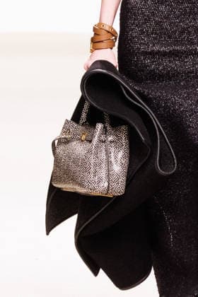 News - Tod s - Runway - Milan Fashion Week - Womenswear Fall Winter 2026 2027 A model (details) walks the runway at the Tod s fashion show during the Milan Fashion Week - Womenswear Fall Winter 2026 2027 on February 27, 2026 in Milan, Italy. Photo: Cinzia Camela. Milan PAC Italy Copyright: xCinziaxCamelax xLiveMediax LPN_2317741