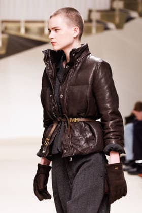 News - Tod s - Runway - Milan Fashion Week - Womenswear Fall Winter 2026 2027 A model walks the runway at the Tod s fashion show during the Milan Fashion Week - Womenswear Fall Winter 2026 2027 on February 27, 2026 in Milan, Italy. Photo: Cinzia Camela. Milan PAC Italy Copyright: xCinziaxCamelax xLiveMediax LPN_2317750