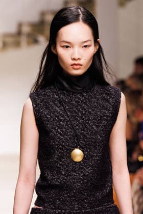 News - Tod s - Runway - Milan Fashion Week - Womenswear Fall Winter 2026 2027 A model walks the runway at the Tod s fashion show during the Milan Fashion Week - Womenswear Fall Winter 2026 2027 on February 27, 2026 in Milan, Italy. Photo: Cinzia Camela. Milan PAC Italy Copyright: xCinziaxCamelax xLiveMediax LPN_2317752
