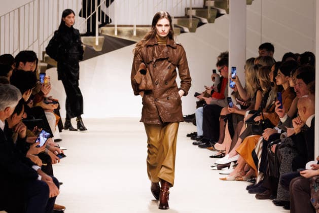 News - Tod s - Runway - Milan Fashion Week - Womenswear Fall Winter 2026 2027 A model walks the runway at the Tod s fashion show during the Milan Fashion Week - Womenswear Fall Winter 2026 2027 on February 27, 2026 in Milan, Italy. Photo: Cinzia Camela. Milan PAC Italy Copyright: xCinziaxCamelax xLiveMediax LPN_2317766