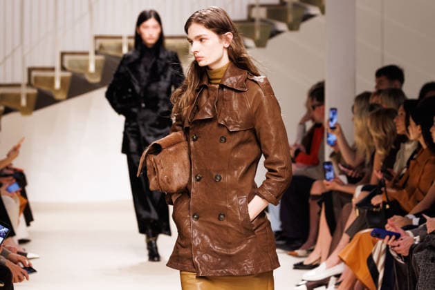News - Tod s - Runway - Milan Fashion Week - Womenswear Fall Winter 2026 2027 A model walks the runway at the Tod s fashion show during the Milan Fashion Week - Womenswear Fall Winter 2026 2027 on February 27, 2026 in Milan, Italy. Photo: Cinzia Camela. Milan PAC Italy Copyright: xCinziaxCamelax xLiveMediax LPN_2317768