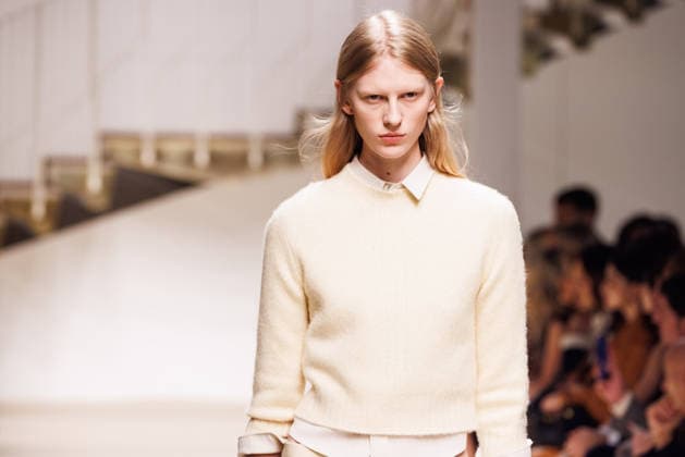 News - Tod s - Runway - Milan Fashion Week - Womenswear Fall Winter 2026 2027 A model walks the runway at the Tod s fashion show during the Milan Fashion Week - Womenswear Fall Winter 2026 2027 on February 27, 2026 in Milan, Italy. Photo: Cinzia Camela. Milan PAC Italy Copyright: xCinziaxCamelax xLiveMediax LPN_2317769