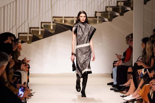 Photo IPP Cinzia Camela Publishing Group LiveMedia Milan 27 02 2026 In the photo A model walks the runway at the Tod s fashion show during the Milan Fashion Week Womenswear Fall Winter 2026 2027 on February 27, 2026 in Milan, Italy Photo Cinzia Camela Italy Photo Press World Copyright Tod s Runway Milan Fashion W