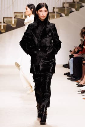News - Tod s - Runway - Milan Fashion Week - Womenswear Fall Winter 2026 2027 A model walks the runway at the Tod s fashion show during the Milan Fashion Week - Womenswear Fall Winter 2026 2027 on February 27, 2026 in Milan, Italy. Photo: Cinzia Camela. Milan PAC Italy Copyright: xCinziaxCamelax xLiveMediax LPN_2317782