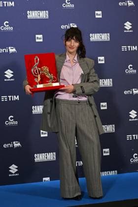 Photo IPP Felice De Martino Sanremo 27 02 2026 76th Italian Song Festival In the photo the singer Angelica Bove winner of the Critics Prize Mia Martini Italy Photo Press World Copyright