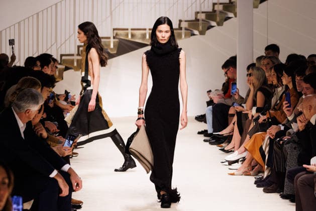 News - Tod s - Runway - Milan Fashion Week - Womenswear Fall Winter 2026 2027 A model walks the runway at the Tod s fashion show during the Milan Fashion Week - Womenswear Fall Winter 2026 2027 on February 27, 2026 in Milan, Italy. Photo: Cinzia Camela. Milan PAC Italy Copyright: xCinziaxCamelax xLiveMediax LPN_2317949