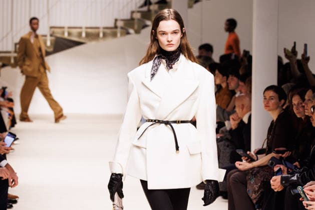 News - Tod s - Runway - Milan Fashion Week - Womenswear Fall Winter 2026 2027 A model walks the runway at the Tod s fashion show during the Milan Fashion Week - Womenswear Fall Winter 2026 2027 on February 27, 2026 in Milan, Italy. Photo: Cinzia Camela. Milan PAC Italy Copyright: xCinziaxCamelax xLiveMediax LPN_2317960
