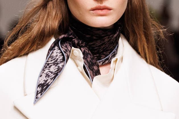 News - Tod s - Runway - Milan Fashion Week - Womenswear Fall Winter 2026 2027 A model (detail) walks the runway at the Tod s fashion show during the Milan Fashion Week - Womenswear Fall Winter 2026 2027 on February 27, 2026 in Milan, Italy. Photo: Cinzia Camela. Milan PAC Italy Copyright: xCinziaxCamelax xLiveMediax LPN_2317964