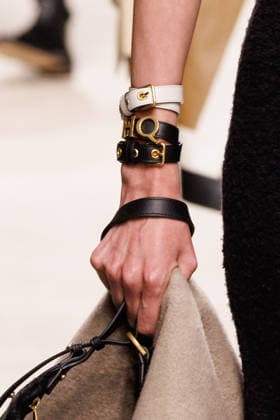 News - Tod s - Runway - Milan Fashion Week - Womenswear Fall Winter 2026 2027 A model walks the runway at the Tod s fashion show during the Milan Fashion Week - Womenswear Fall Winter 2026 2027 on February 27, 2026 in Milan, Italy. Photo: Cinzia Camela. Milan PAC Italy Copyright: xCinziaxCamelax xLiveMediax LPN_2317978